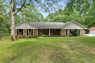 304 Boggy Hollow Rd, Purvis, MS 39475