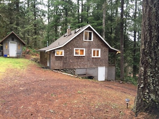71164 E Jennie Ln, Rhododendron, OR 97049