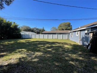 2678 62nd Ave N, Saint Petersburg, FL 33702