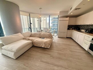 45 SW 9th St Unit 1906, Miami, FL 33130