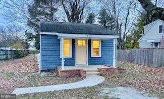 318 Carter Ave, Denton, MD 21629