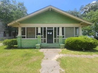 714 N 1st Ave, Laurel, MS 39440