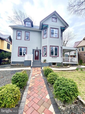108 E Walnut Ave, Merchantville, NJ 08109