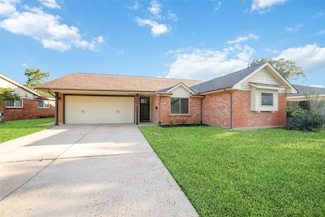 5418 Poinciana Dr, Houston, TX 77092