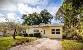 222 80th Ave NE, Saint Petersburg, FL 33702
