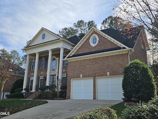 707 Dennison Ln, Cary, NC 27519