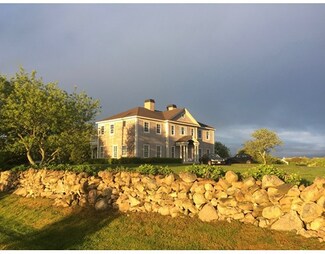 1099 Horseneck Rd, Westport, MA 02790