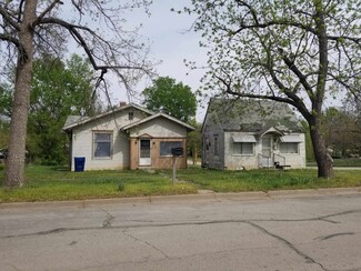 220 S Main St, Eureka, KS 67045