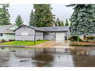 16710 SW Queen Anne Ave, Portland, OR 97224