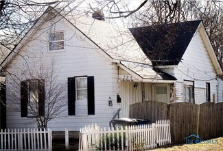 285 Walbridge Ave, Toledo, OH 43609