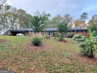 111 Lewis Dr, Calhoun, GA 30701