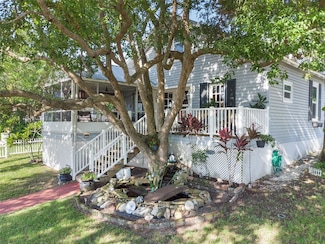 319 N Wales Dr, Lake Wales, FL 33853