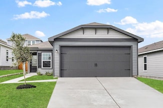 108 Paradise Canyon Dr, Jarrell, TX 76537