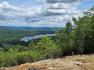 341 Mills Creek Point, Lake Toxaway, NC 28747