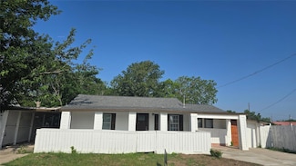 101 S Lockhart St, Manor, TX 78653