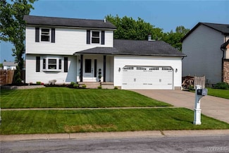 2175 Hobblebush Ln, Lake View, NY 14085