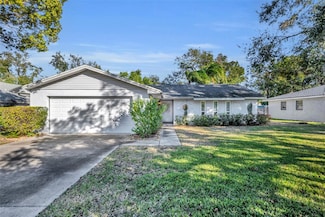1101 Lantana Dr, Eustis, FL 32726