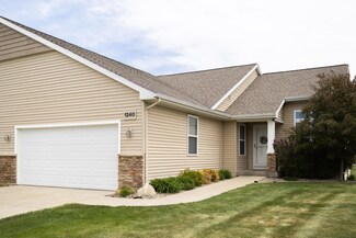 1240 S Village Cir, Kalamazoo, MI 49009