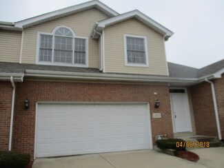14571 Club Circle Dr, Oak Forest, IL 60452