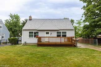 23059 West Rd, Olmsted Falls, OH 44138