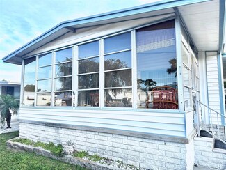 9790 66th St N Unit 438, Pinellas Park, FL 33782