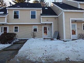 55 Bluffs Dr, Concord, NH 03303