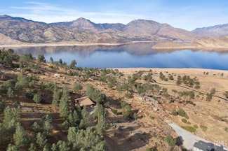 4652 Falcon Dr, Lake Isabella, CA 93240
