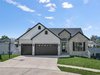 1804 Valley View Cir, Festus, MO 63028