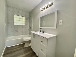 3110 Akard St, Houston, TX 77051