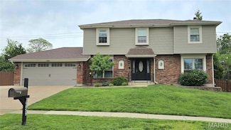 16859 Paradise Peak Cir, Ballwin, MO 63011