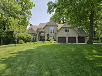 7202 Viscaya Dr, Spring Grove, IL 60081