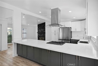 13691 Gavina Ave Unit 574, Sylmar, CA 91342