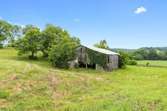 1914 Thompsons Station Rd W, Thompson's Station, TN 37179