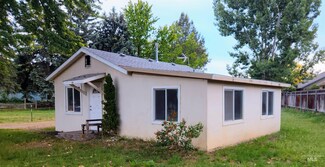 729 S Mill Rd, Emmett, ID 83617