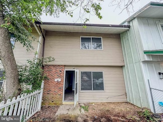 26 Medford Ct, Winslow Township, NJ 08081