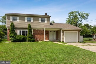 141 Lafayette Rd, Beverly, NJ 08010