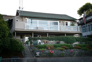 219 W Bay Dr NW, Olympia, WA 98502