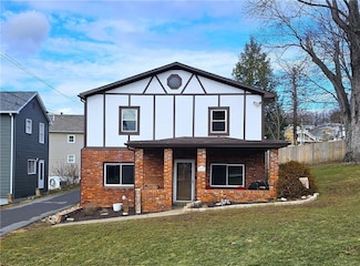 7 Welch Ave, Slovan, PA 15078