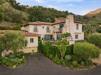 1439 Tunnel Rd, Santa Barbara, CA 93105