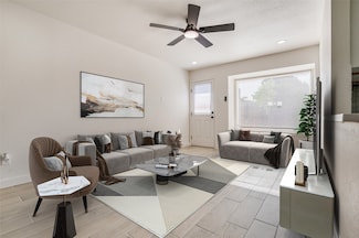 22 W Mountain Ln Unit 42, Grand Prairie, TX 75052