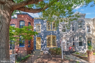 429 3rd St NE, Washington, DC 20002