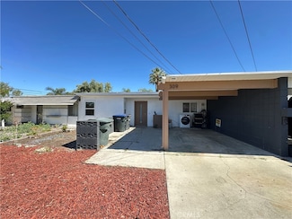 309 Santo Dr, San Jacinto, CA 92583