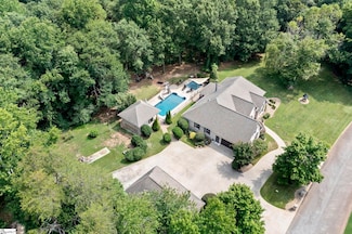 412 Isaqueena Dr, Greer, SC 29651