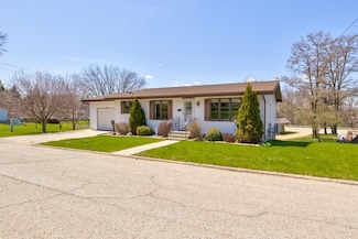 S315 Bluff St, Stephenson, MI 49887