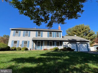 41 Cambridge Way, Princeton Junction, NJ 08550