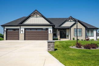 W133S8663 Wigeon Trail, Muskego, WI 53150