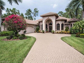 2798 Olde Cypress Dr, Naples, FL 34119