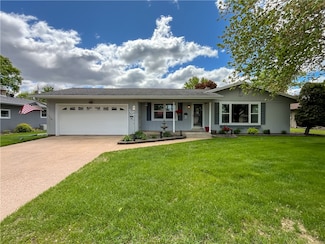 709 E Fillmore Ave, Eau Claire, WI 54701