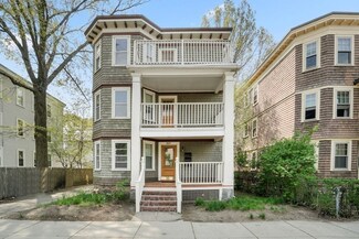 307 Hyde Park Ave Unit 3, Jamaica Plain, MA 02130