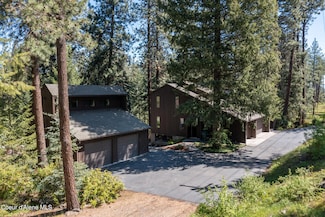 14709 W Riverview Dr, Post Falls, ID 83854